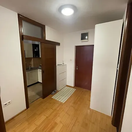Krstanovic Apartment